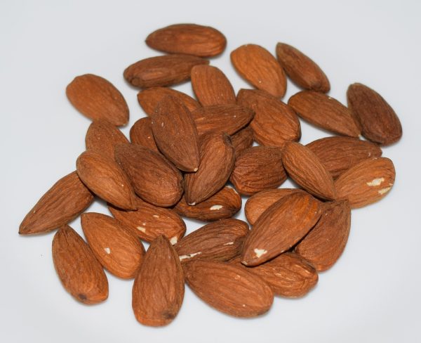 Buy best fresh Irani badam-almonds in Pakistan - dryfruitefirm.pk